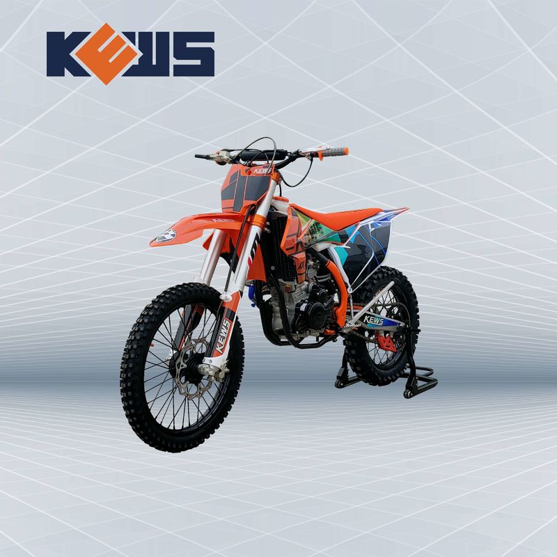 Kews cbs300. Мотоцикл Kews k23 nb300 с прогрессией. Мотоцикл кевс 300. Kews k16 nb300.
