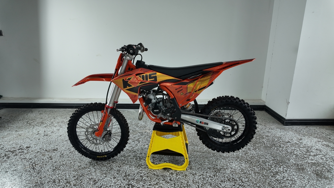 K85-G Two Stroke Motorcycle with XF185 Engine