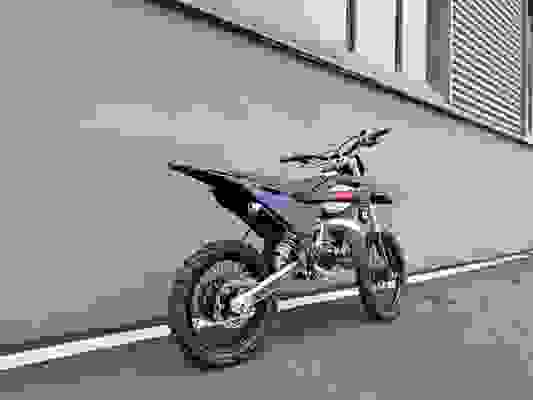K85-E 2 STROKE
